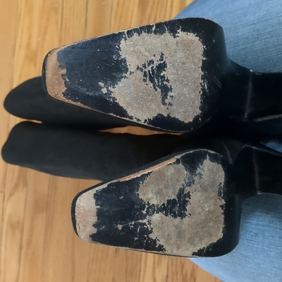 Fendi knee high boots - Picture 9 of 11